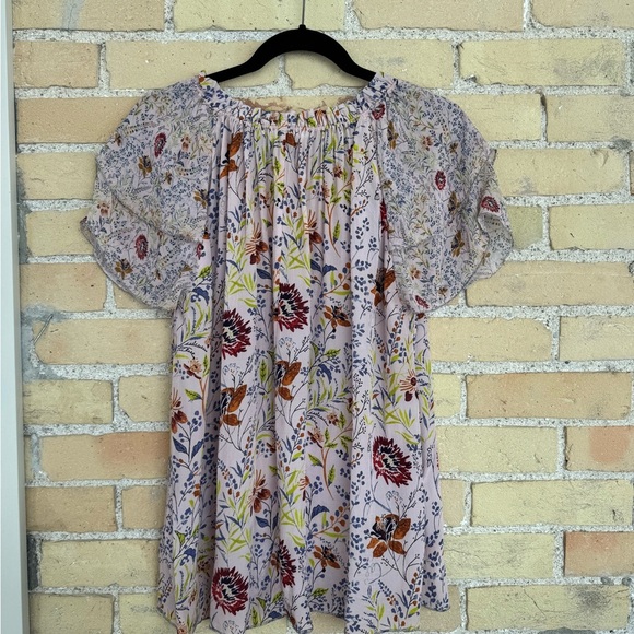 Velvet by Graham & Spencer Floral Blouse - Picture 3 of 3